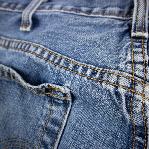 Levi's Relaxed Straight Cut Wide Denim Jeans - Picture 6 of 8